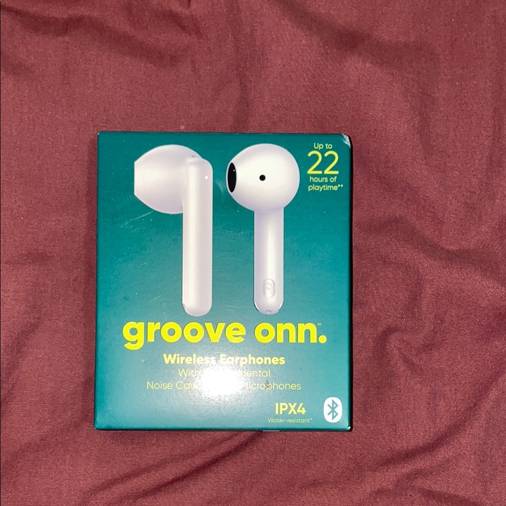 groove White Wireless Earphones